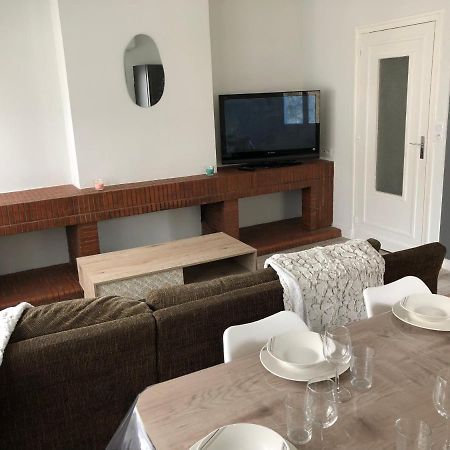 Appartement Cosy Et Lumineux Caussens Exteriér fotografie