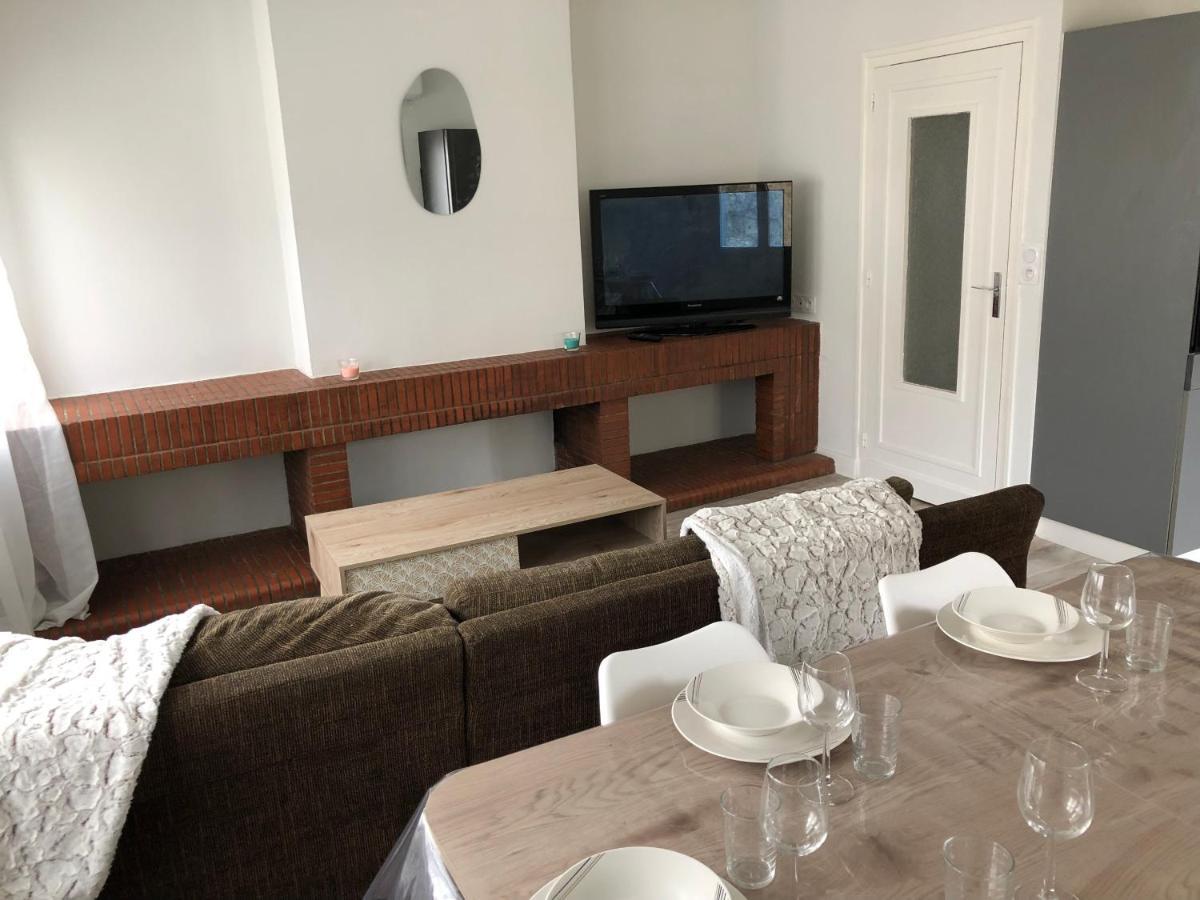 Appartement Cosy Et Lumineux Caussens Exteriér fotografie