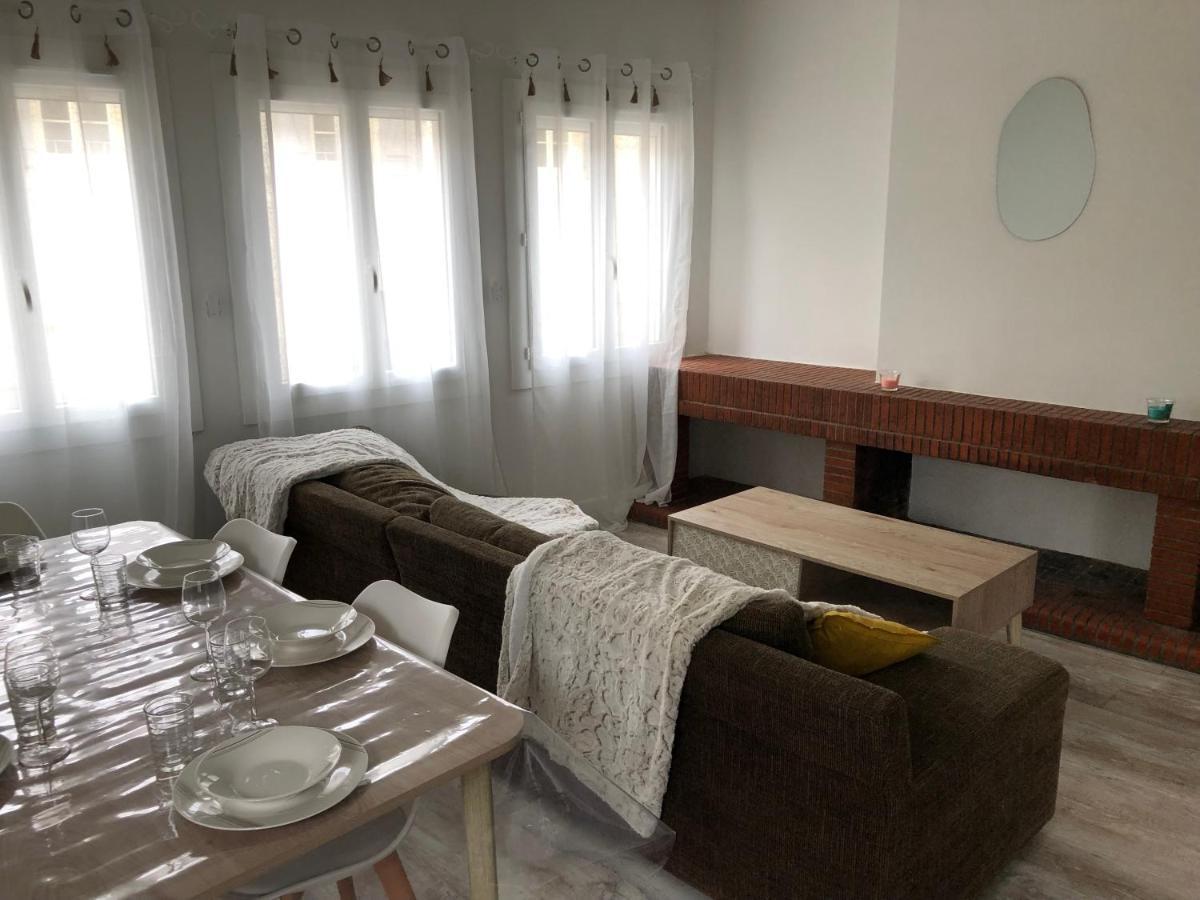 Appartement Cosy Et Lumineux Caussens Exteriér fotografie